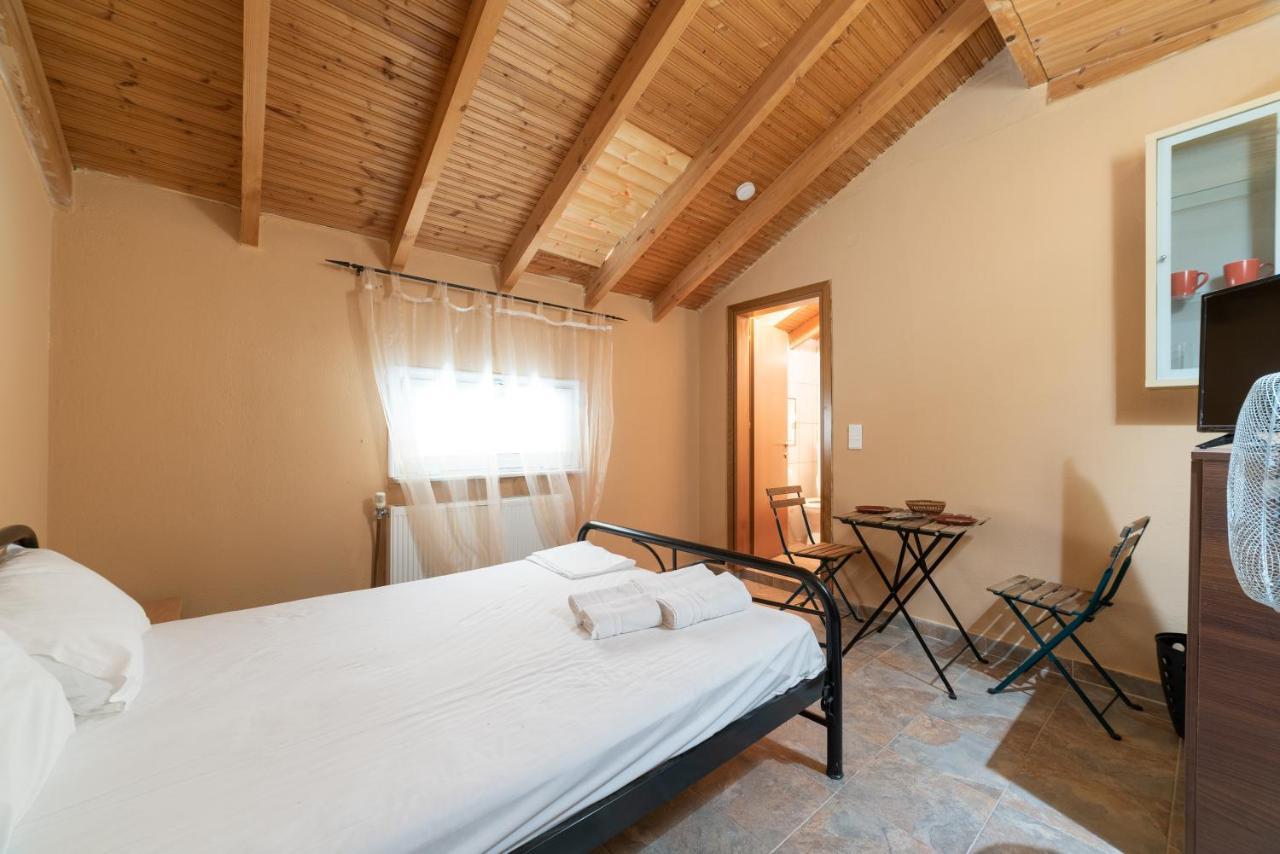 Maison Agistro Hotel Angistron Ngoại thất bức ảnh